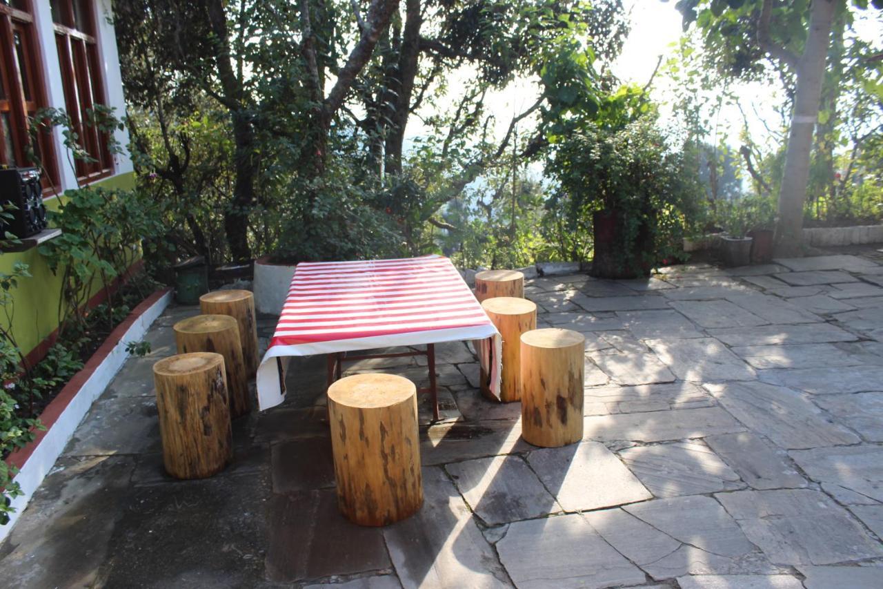 Maa Anand Mayee Guest House Panuanaula Экстерьер фото