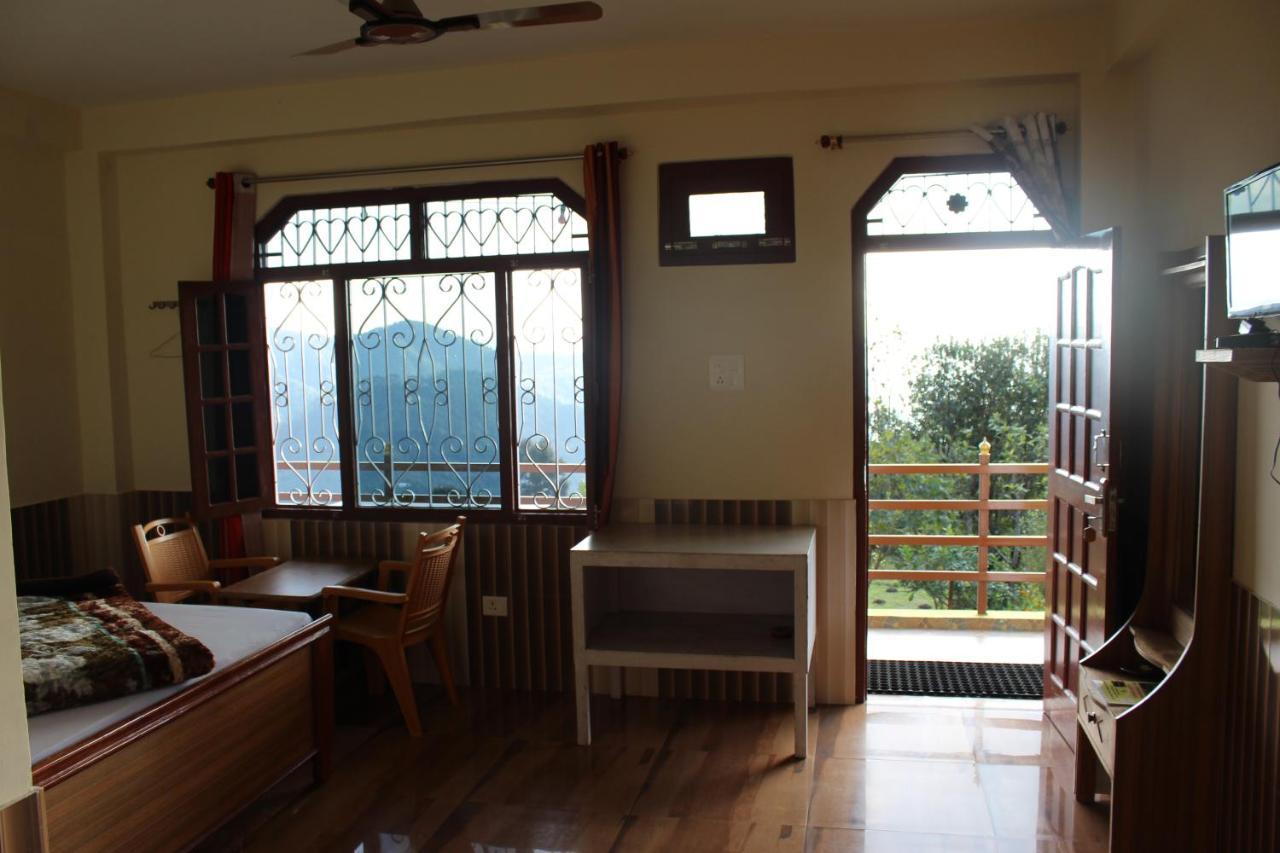 Maa Anand Mayee Guest House Panuanaula Экстерьер фото