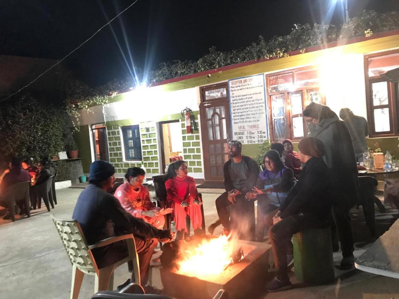 Maa Anand Mayee Guest House Panuanaula Экстерьер фото