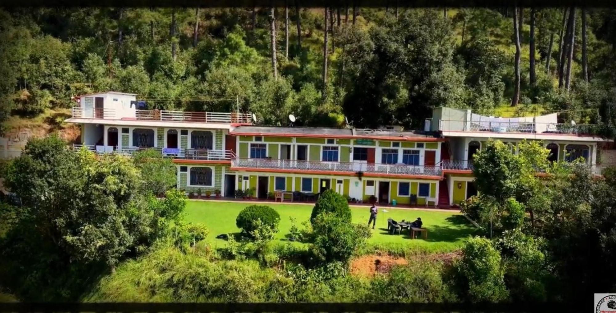 Maa Anand Mayee Guest House Panuanaula Экстерьер фото
